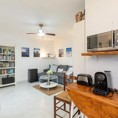 Apartment Clarona - Beautiful House With Private Swimming Pool And Free Wifi *